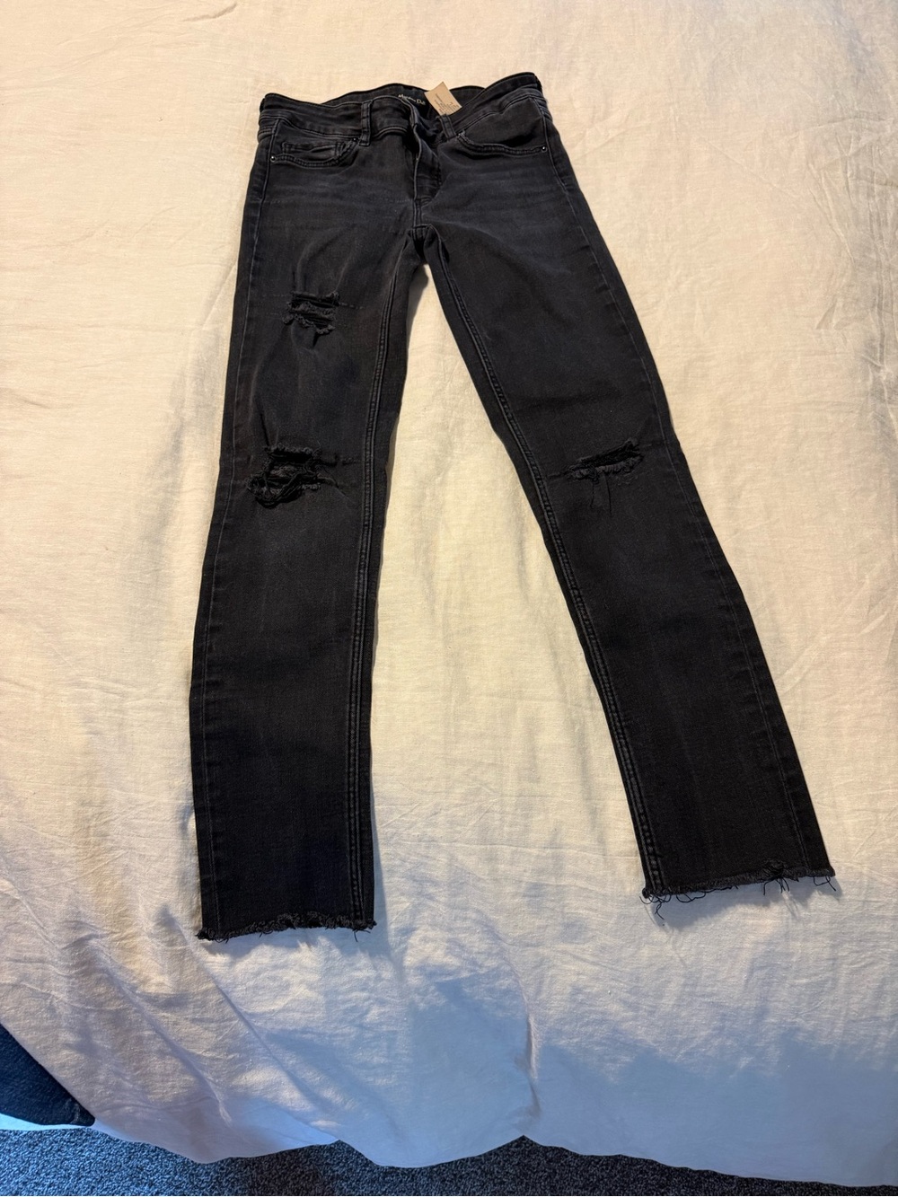 Massimo Dutti Black Ripped Skinny Jeans